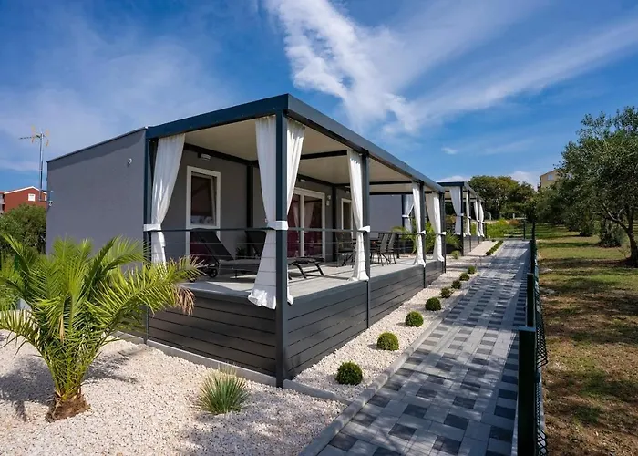 Adriatic Mobile Homes *
