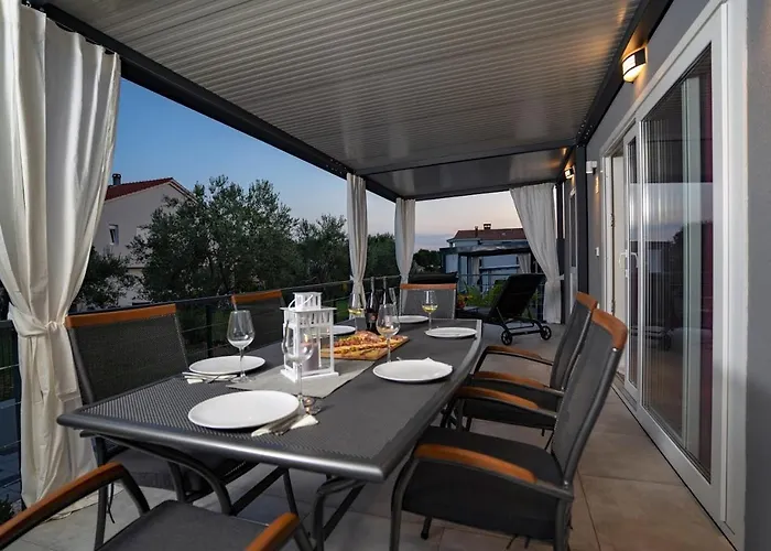 Kemp Adriatic Mobile Homes *