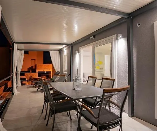 مكان تخييم Adriatic Mobile Homes *